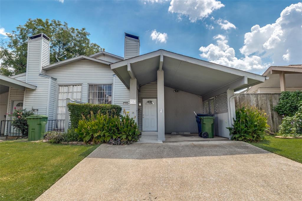 736 Baruna Circle
