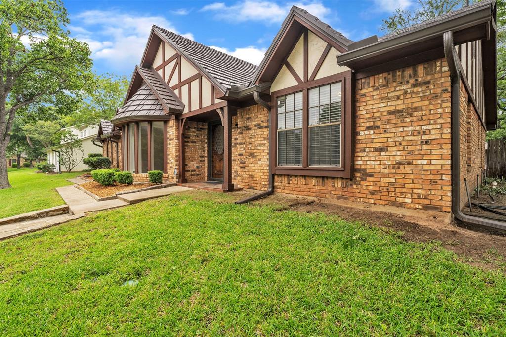 2241 Mountainview Drive