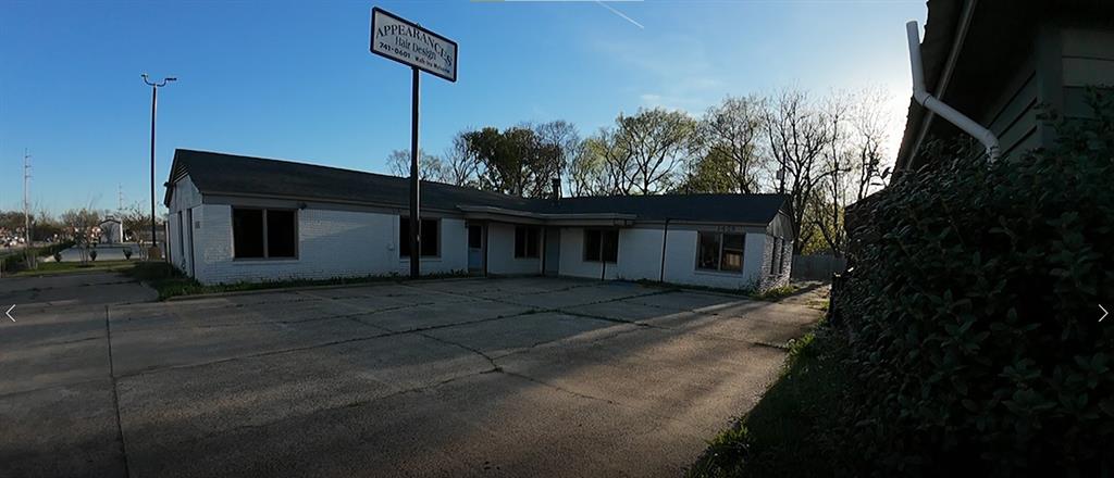 Photo 1 of 1 — 1425 Airline Drive, Bossier City, LA 71112