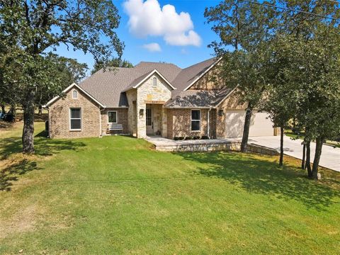 610 Doaks Drive Runaway Bay TX 76426