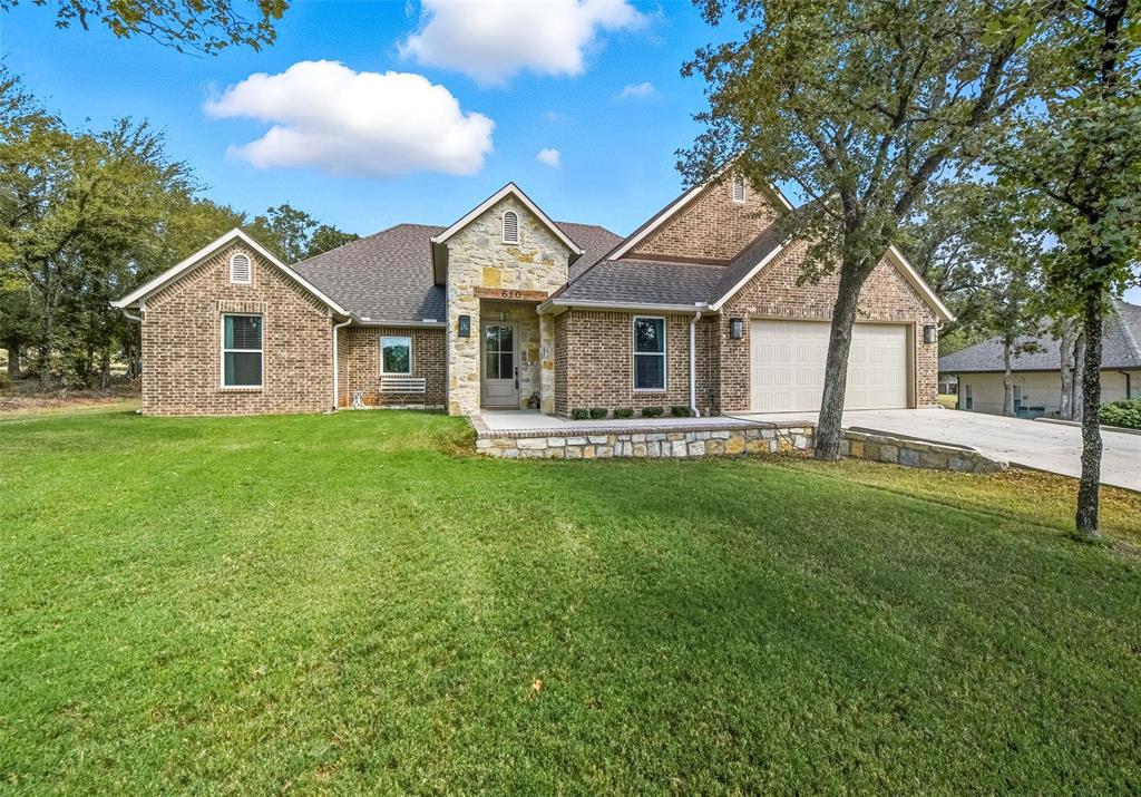 610 Doaks Drive