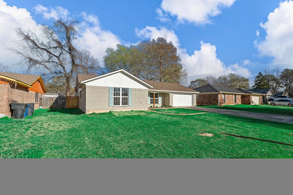 Shreveport, Louisiana 71118, United States, 3 Bedrooms Bedrooms, ,2 BathroomsBathrooms,Residential,Active,92589