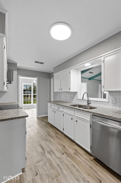 Shreveport, Louisiana 71118, United States, 3 Bedrooms Bedrooms, ,2 BathroomsBathrooms,Residential,Active,92589