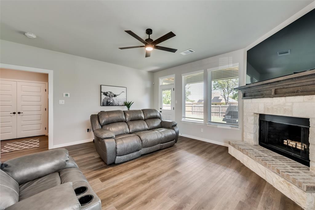 Breezy Hill - Residential