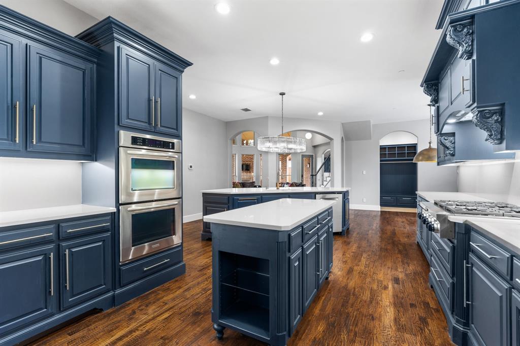 2257 Hermitage Drive