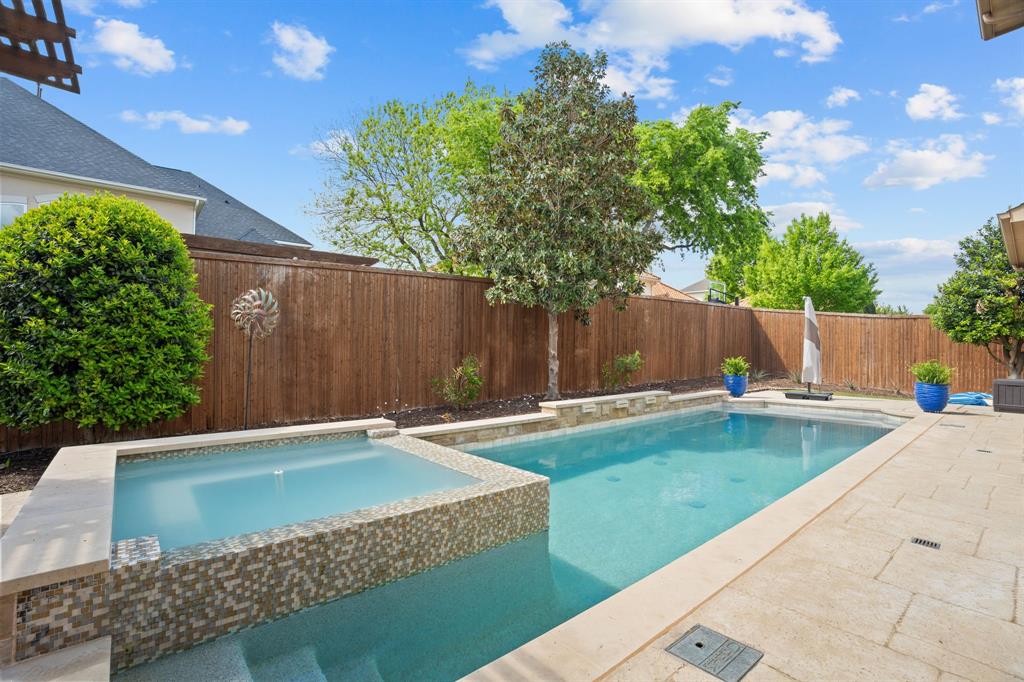 2257 Hermitage Drive