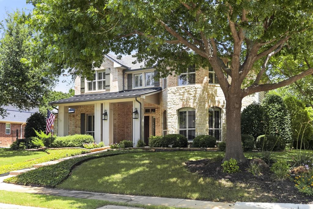 323 Bramble Woods