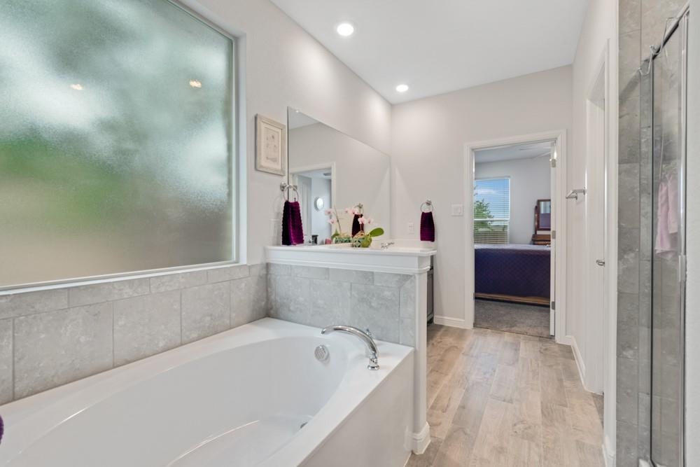 TRAILS OF ELIZABETH CREEK - Residential