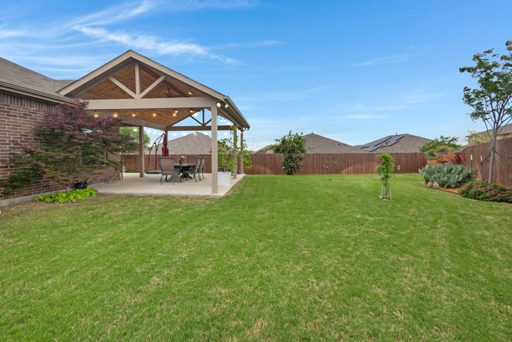 TRAILS OF ELIZABETH CREEK - Residential