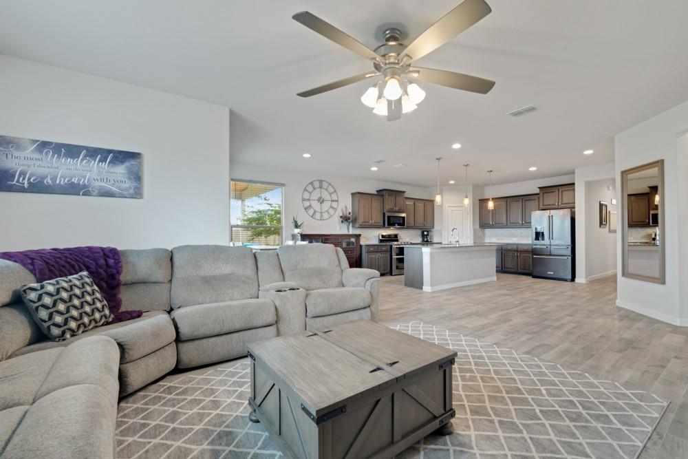 TRAILS OF ELIZABETH CREEK - Residential