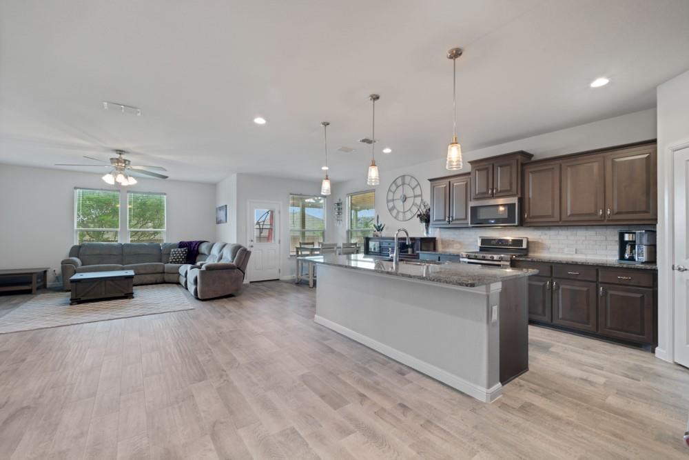 TRAILS OF ELIZABETH CREEK - Residential