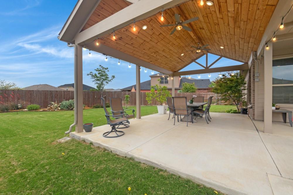 TRAILS OF ELIZABETH CREEK - Residential