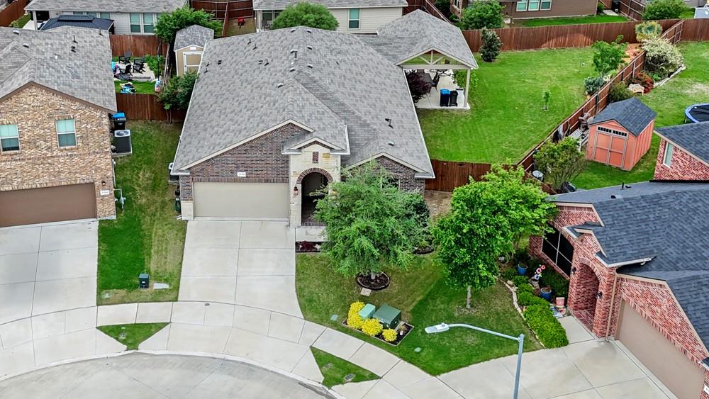 TRAILS OF ELIZABETH CREEK - Residential