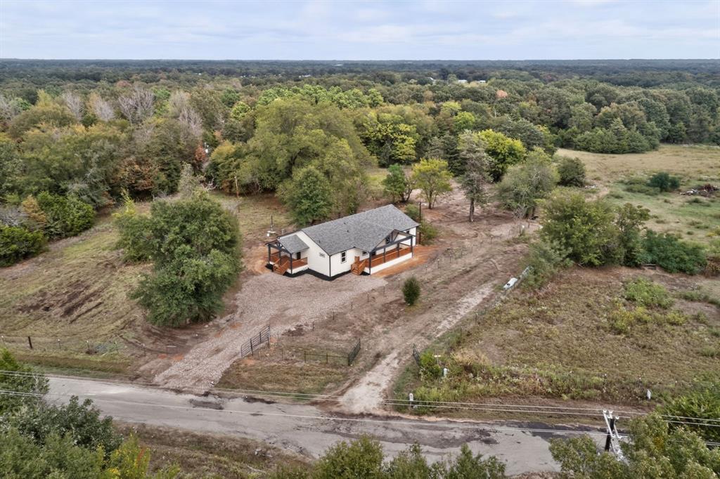 573 County Road 1116