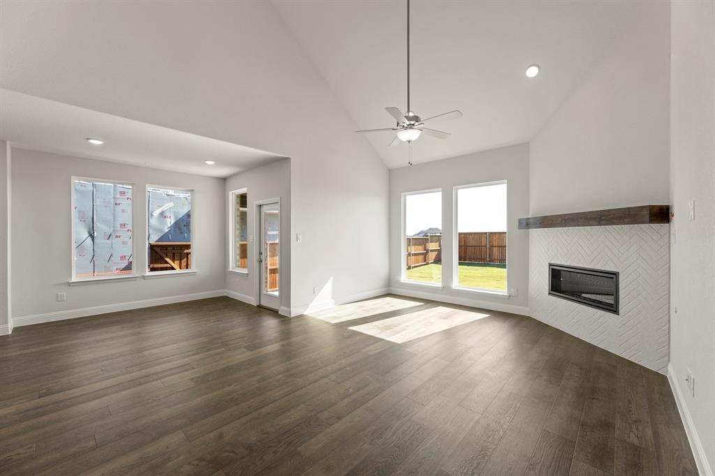 5530 Burford Lane