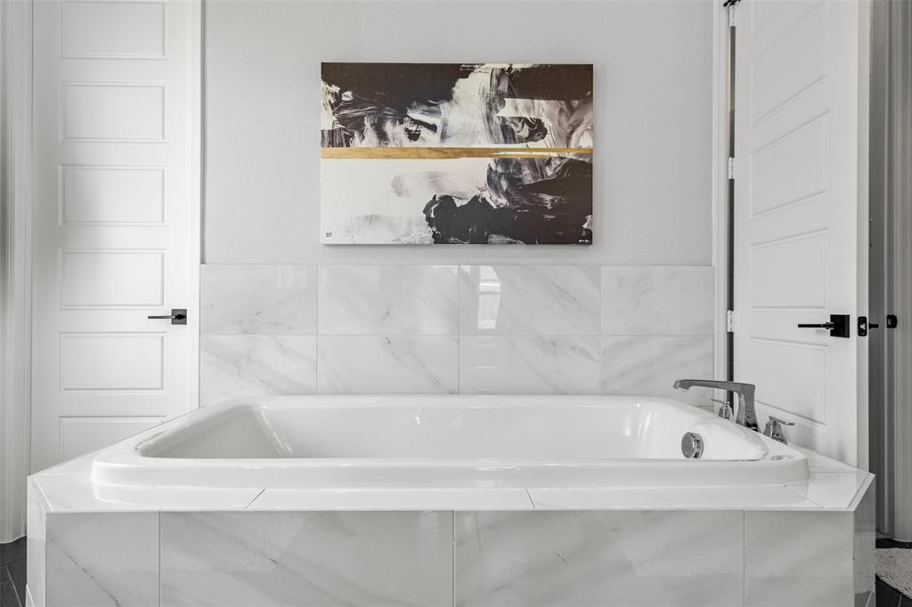 Westbury Tribute Ph 4 - Residential