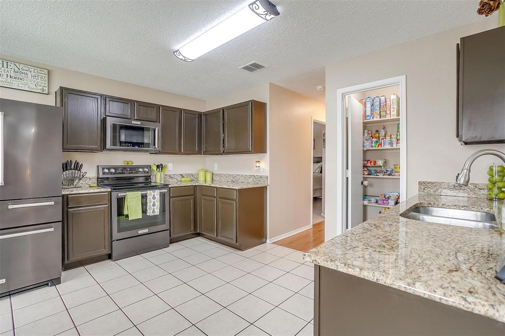 Vineyards At Heritage The - Residential