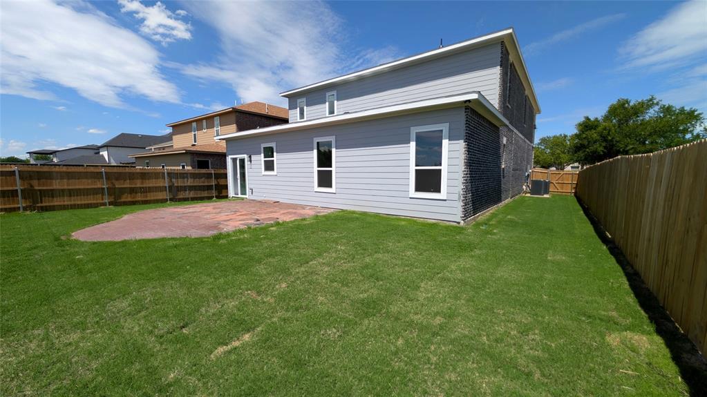 Spring Ridge Ph 01 - Residential