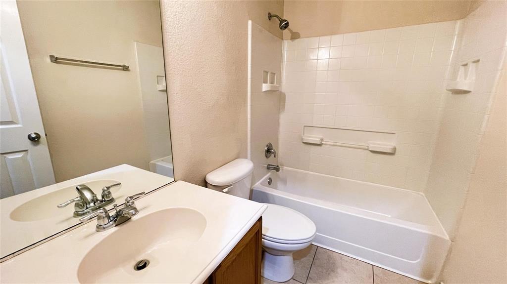 La Frontera South - Residential Lease