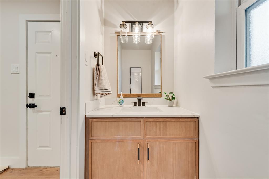 White Rock North 11 Instl - Residential