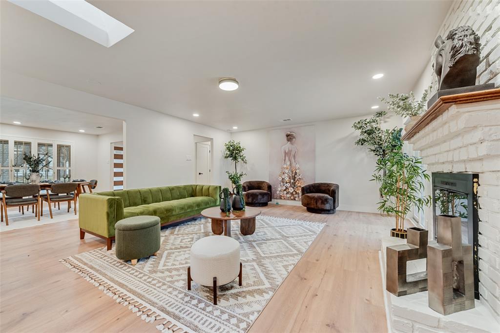 White Rock North 11 Instl - Residential