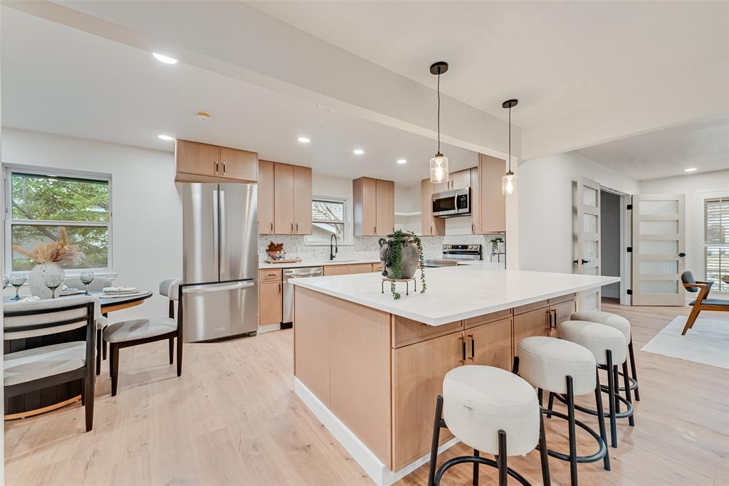 White Rock North 11 Instl - Residential