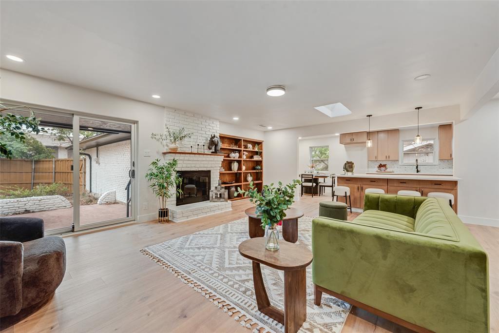 White Rock North 11 Instl - Residential