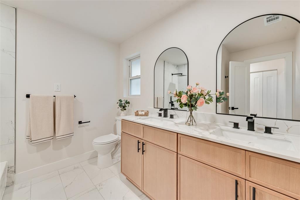 White Rock North 11 Instl - Residential