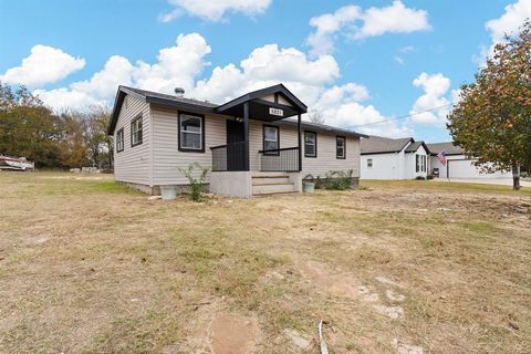 A home in Granbury