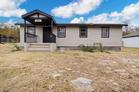 A home in Granbury