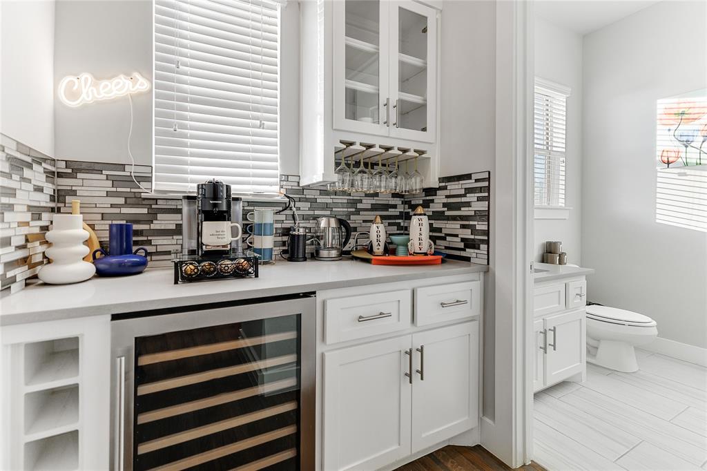 Flora Street Twnhms 02 - Residential