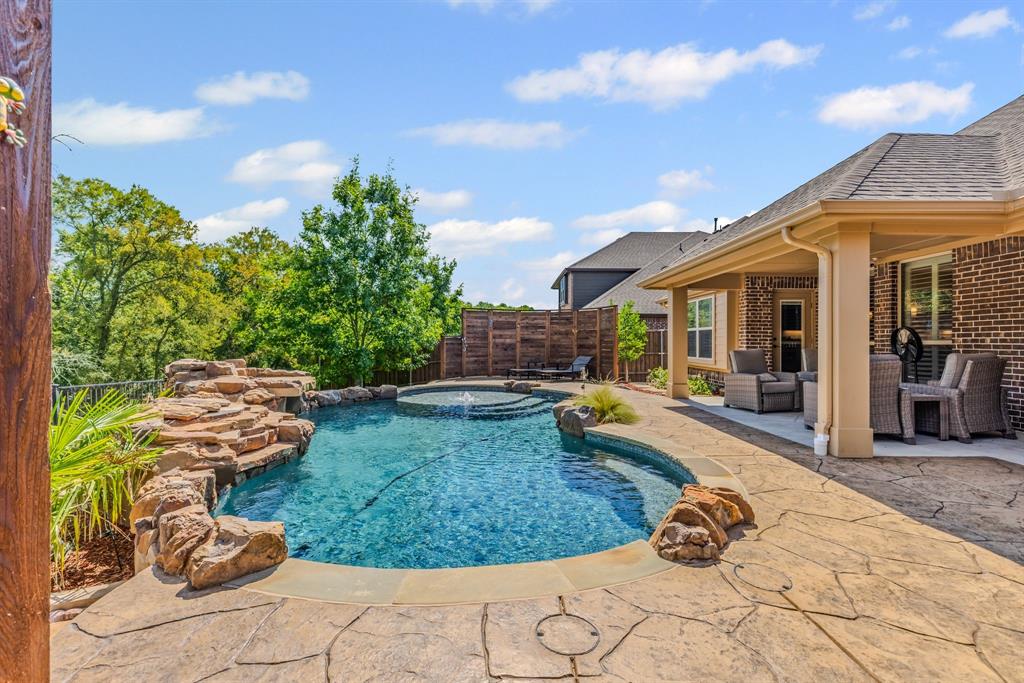304 Hawthorn Drive