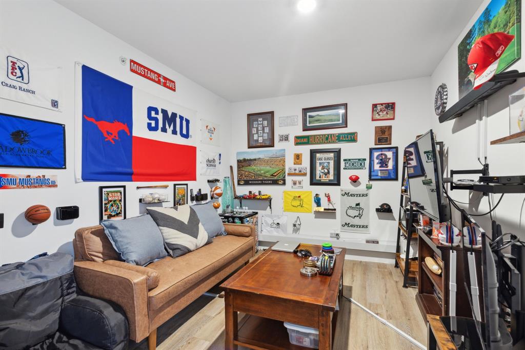 BON VIEW PLACE - Residential