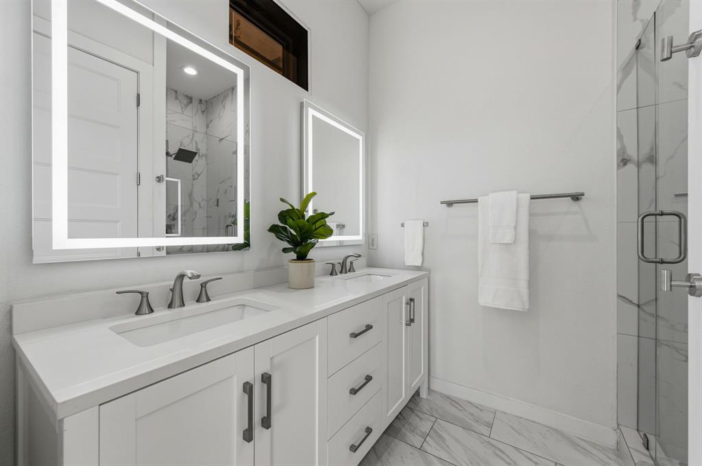 BON VIEW PLACE - Residential