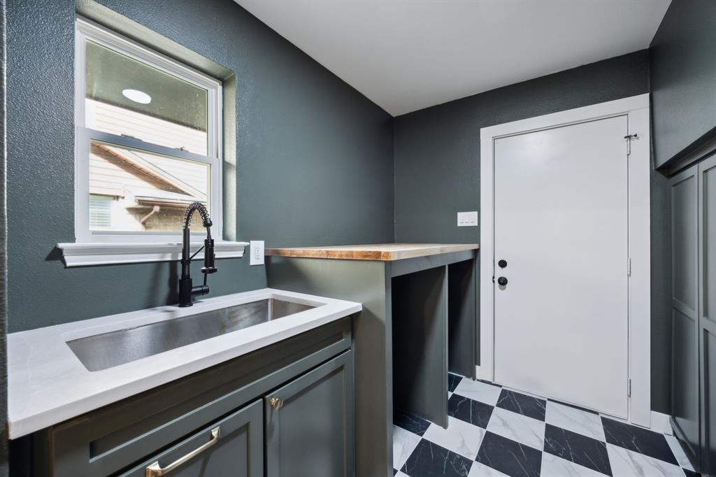 Lindenwood Park 1st Inst - Residential