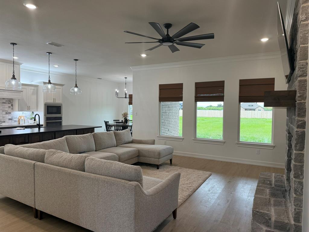 120 Crosswind Trail