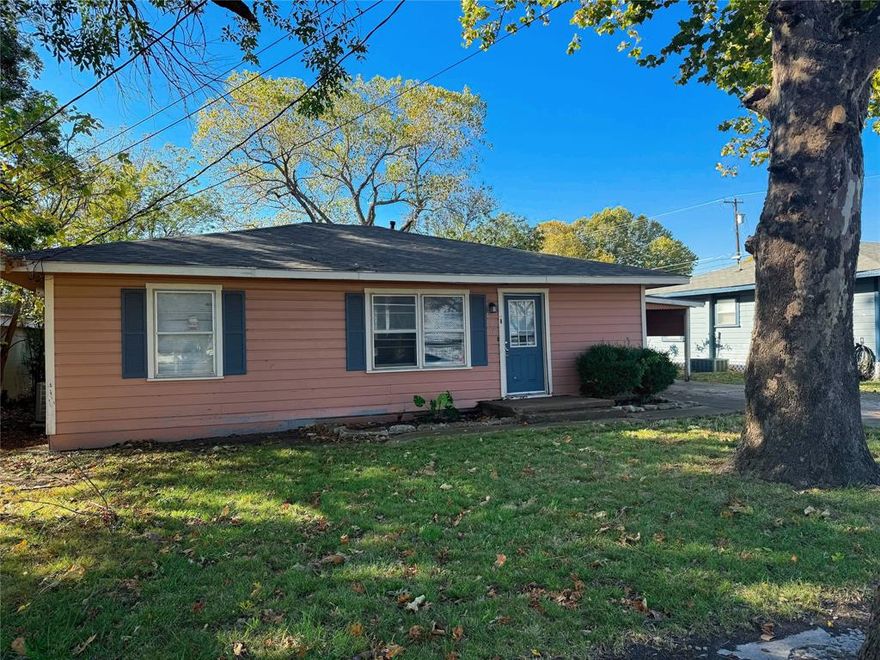 Welcome to this charming home located at 406 N College St in the heart of Howe! This cozy single-story house features 3 bedrooms and 2 full bathrooms with an open layout that feels bright and inviting. The kitchen offers plenty of cabinet space and functional appliances, ideal for everyday cooking. The living area connects seamlessly to the dining space, creating a comfortable flow for family living. The primary bedroom includes a private full bath, and all rooms offer ample closet space. Enjoy the spacious backyard perfect for outdoor activities or weekend barbecues. Conveniently located just minutes from Downtown Howe, local schools, parks, and easy access to US-75 for quick commute to Sherman or McKinney. Pets considered case by case. Move-in ready!