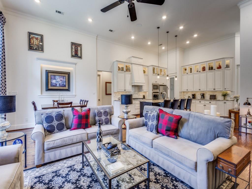 Urban Crossing - Residential