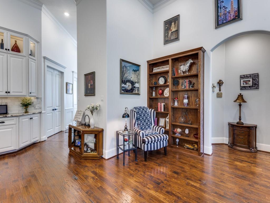 Urban Crossing - Residential