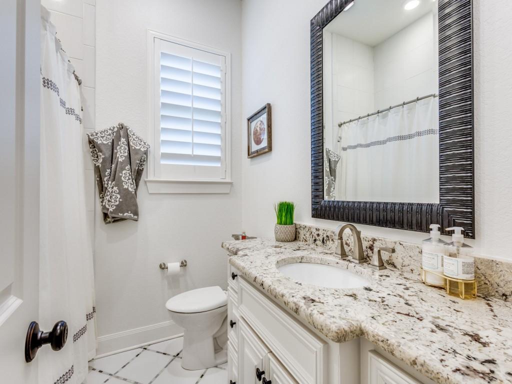 Urban Crossing - Residential