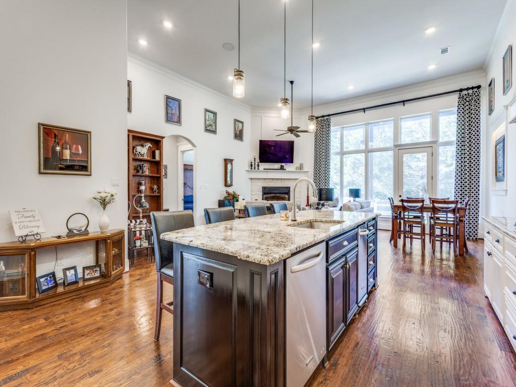 Urban Crossing - Residential