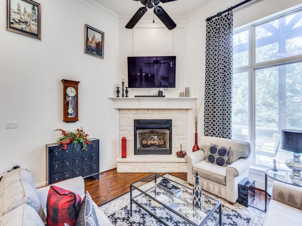 Urban Crossing - Residential