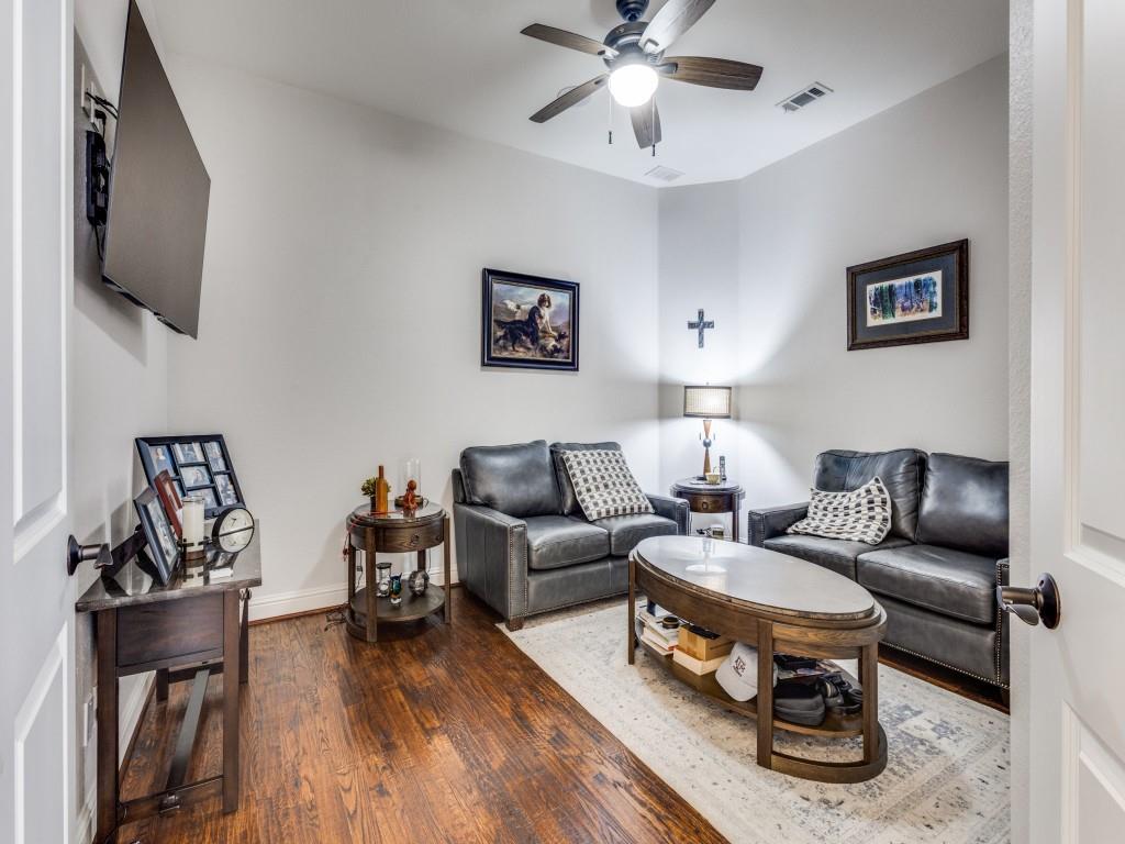 Urban Crossing - Residential