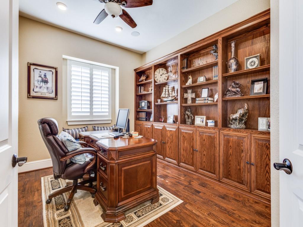 Urban Crossing - Residential