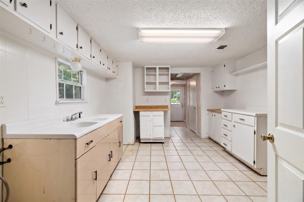 2000 COUNTY ROAD 2420