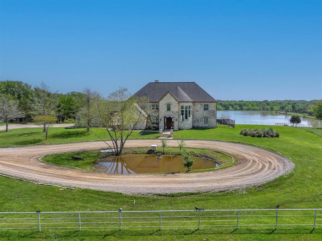 15653 State Hwy 243