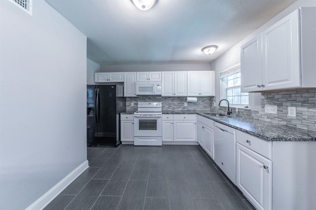 13525 Mount Castle Drive