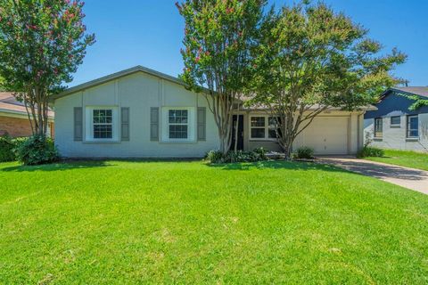 13525 Mount Castle Drive Farmers Branch TX 75234