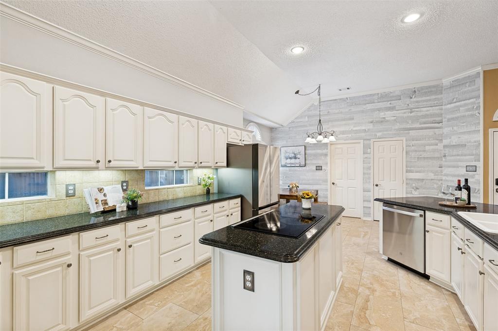 2907 Brittany Lane