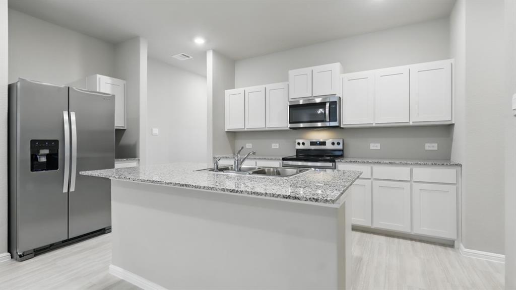 3032 PECAN FARM Lane